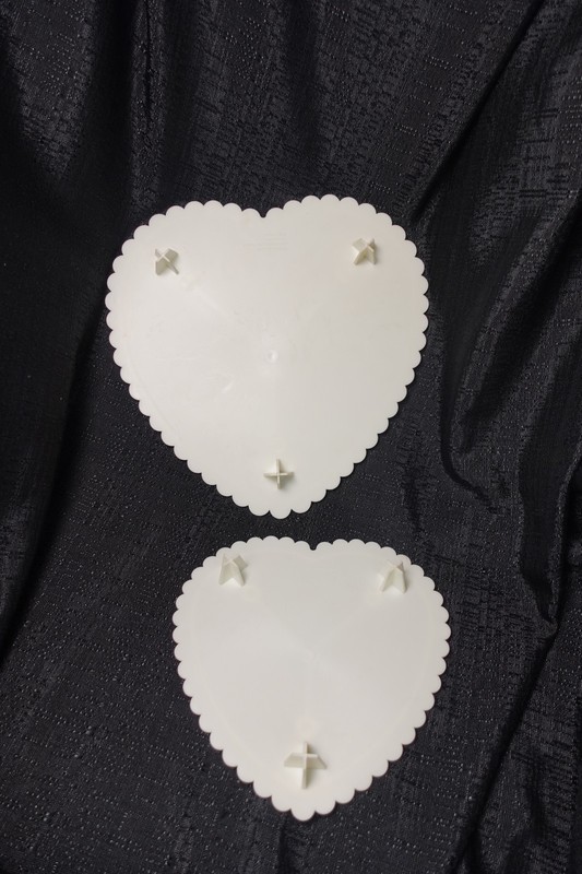 Wilton HEART cake plate / stacker lot of 2 / 302-2112 & 302-2114 / 1985 gallery