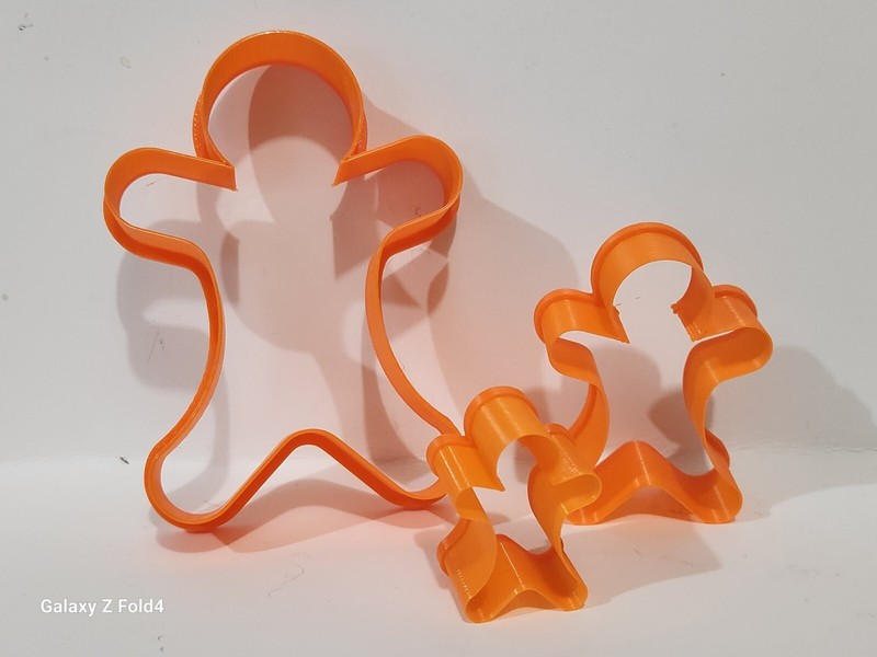 Set of 3 Gingerbread Men Cookie Cutters 40-110mm many colours gallery
