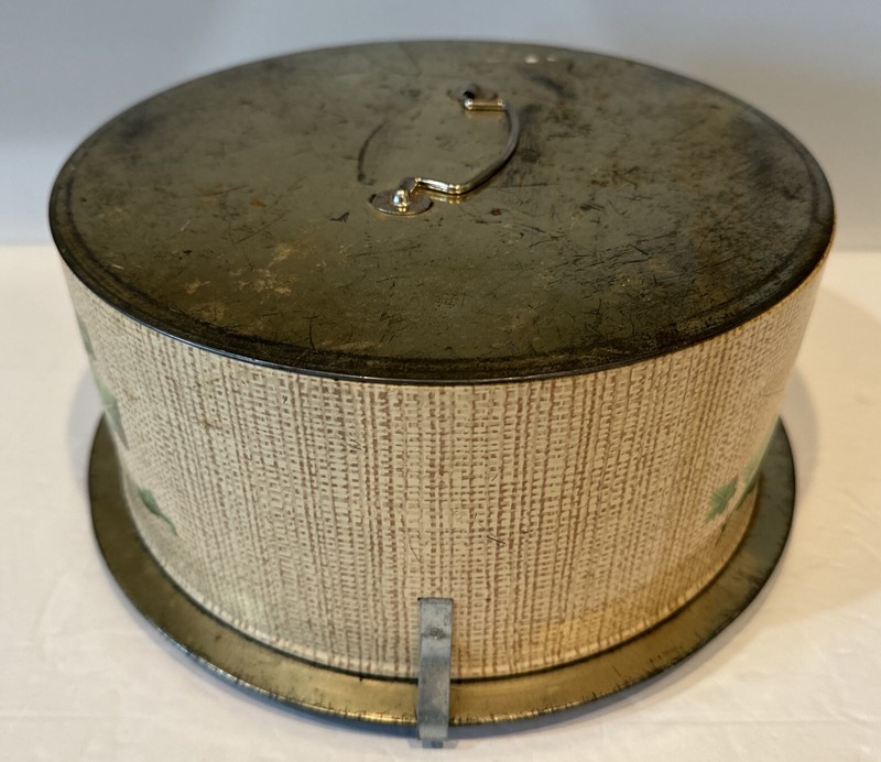 Cake Carrier Decoware Ivy Snap And Lock Lid Handle Ivy Design 10” Round gallery