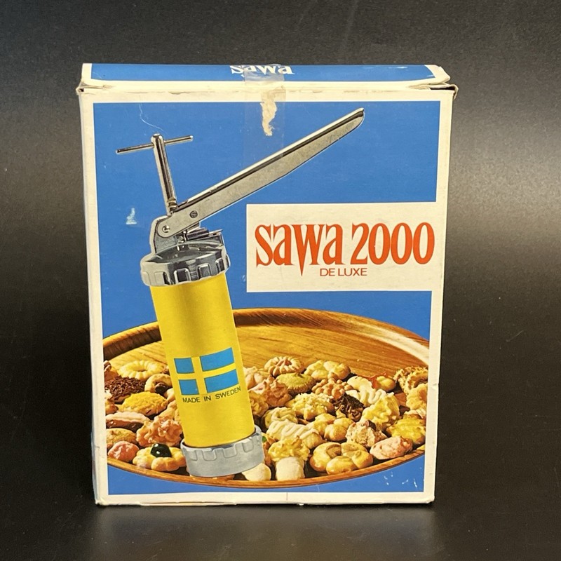Vintage Boxed Sawa 71 Sweden Biscuit Cookie Press Cake Decorating Deluxe 2000