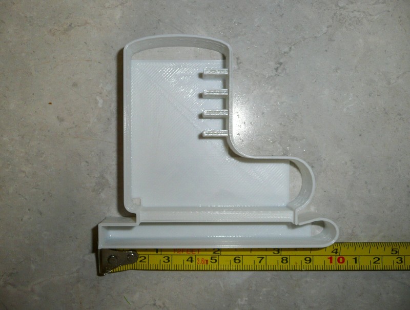 ICE SKATE WINTER WONDERLAND SNOW FAMILY FUN SPORT COOKIE CUTTER USA PR2040 gallery