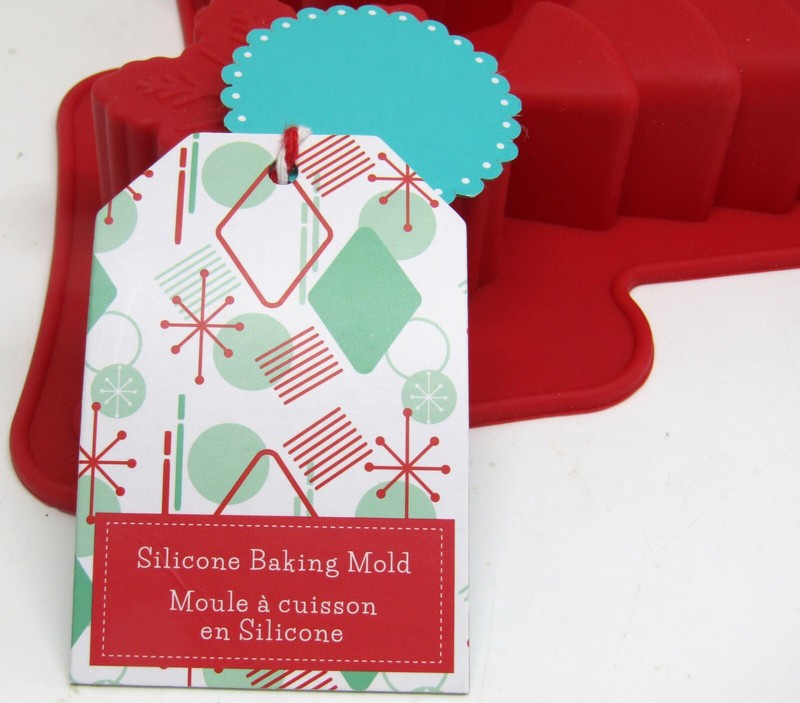 Me, Myself and Elf Silicone Holiday Tree-Shaped Baking Mold. New. gallery
