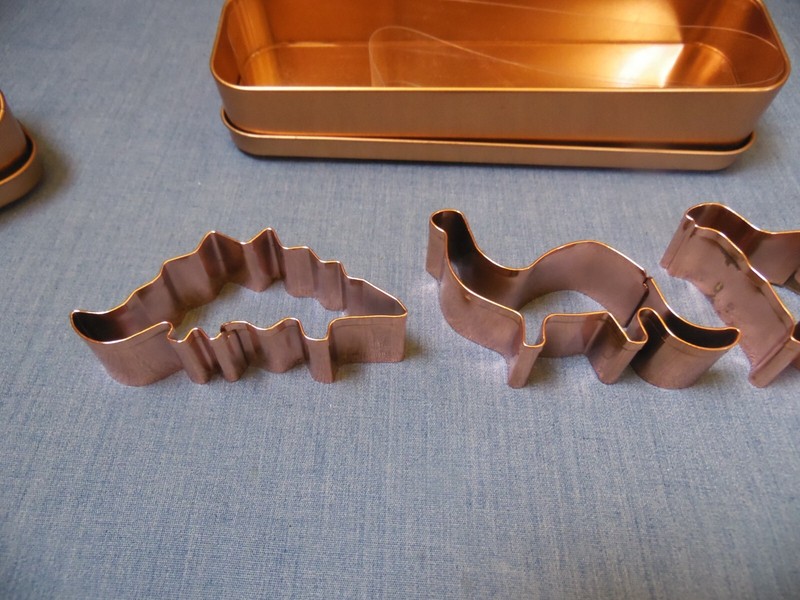 6 PIECES Wilton MINI Metal Cookie Cutter Set Copper Dinosaur Ocean Shark Whale gallery