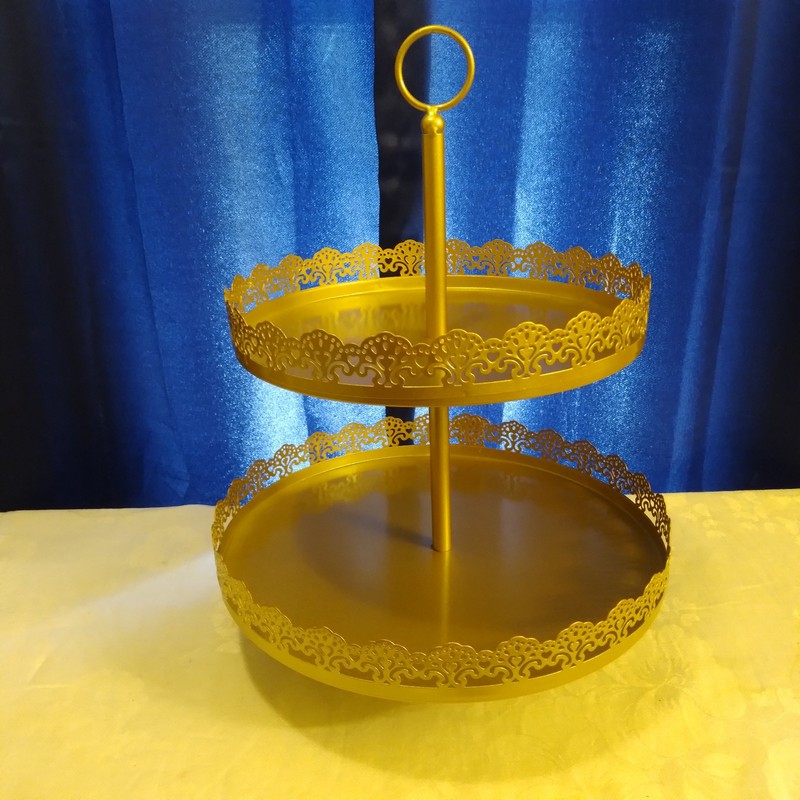 NWOT Gold 2 Tier Metal Tray/Lace Edge/Handle 15"Tx6"Base 10"Top & 12"Bottom Tier