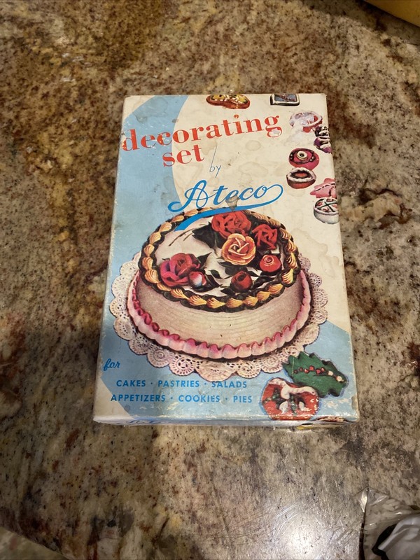 Vintage Ateco Fancy Cake & Pastry Decorating Set No. 701