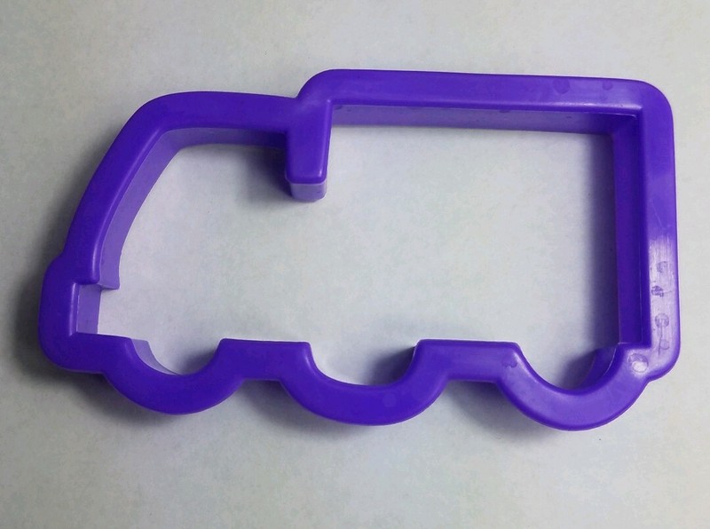 Vintage Purple Plastic Safe Travel Delivery Automotive Truck Cookie Food Cutter
