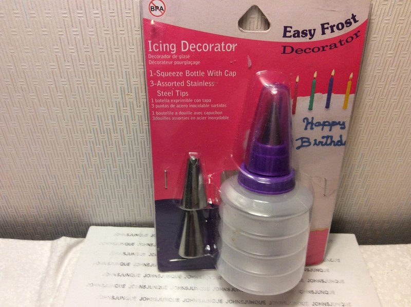 ICING DECORATOR KIT New-sealed plastic casing 1-bottle & 3-assorted steel tips