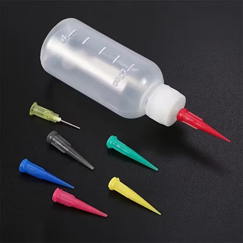 Plastic Squeeze Bottles- Set of 7-nozzle plastic squeeze bottles for cake decor