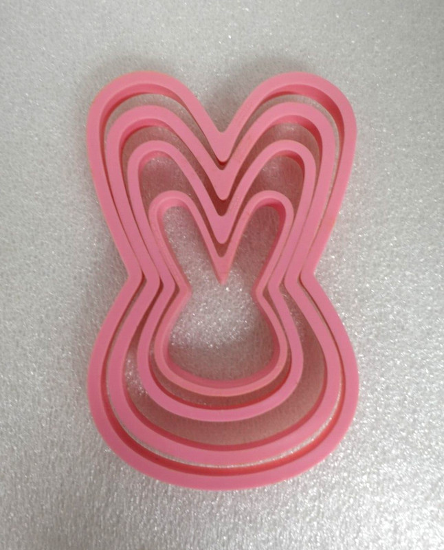 Wilton Nesting Bunny cookie cutters / 4 ct / 2303-9270 gallery
