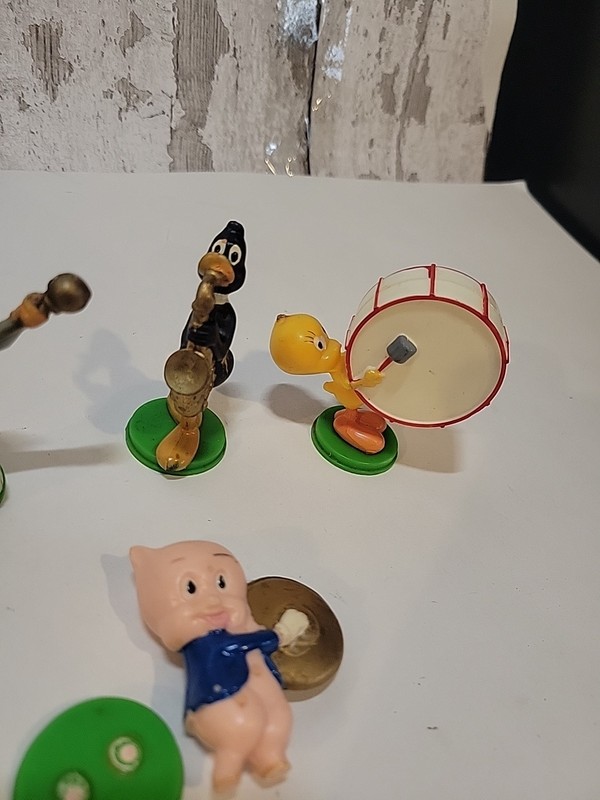 Vintage Wilton’s Looney Tunes Complete Band Set Of Cake Toppers Figures Lot 5 gallery