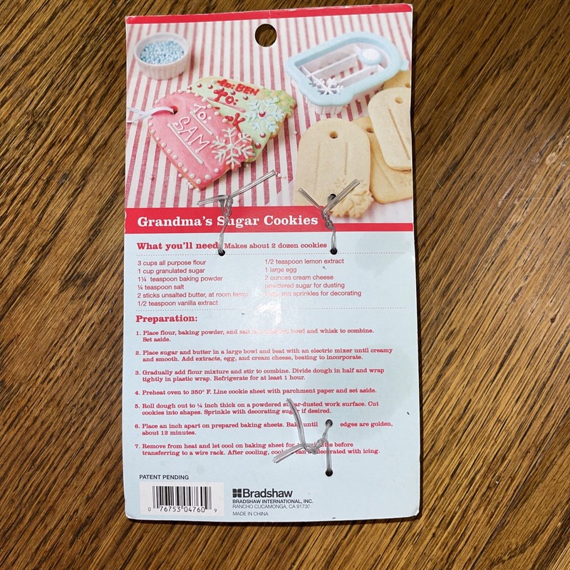 Sweet Creations Good Cook 3D gift tag cookie Cutter NEW gallery