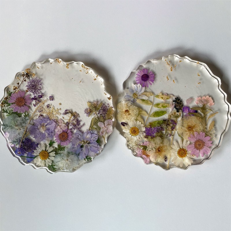 12Pcs Dried Pressed Flowers, Chrysanthemum Flowers for Nail Art, Dark Purple gallery