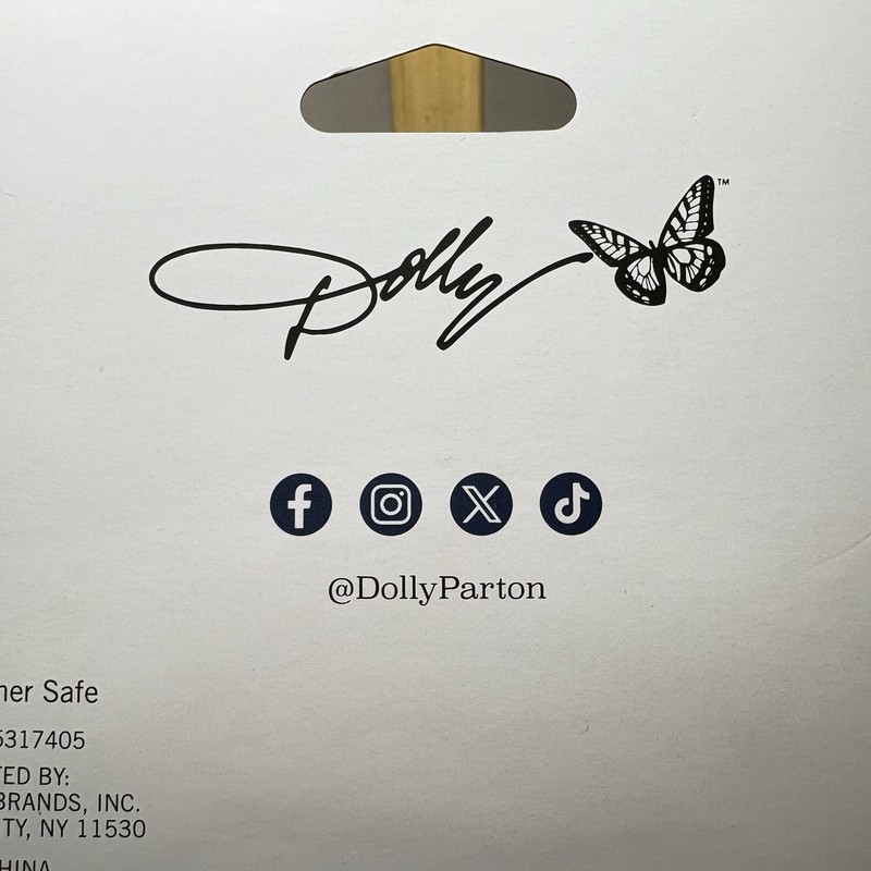 Dolly Parton Metal Round Biscuit Baking Cutters 3 Set Limited Edition NIP 2024 gallery