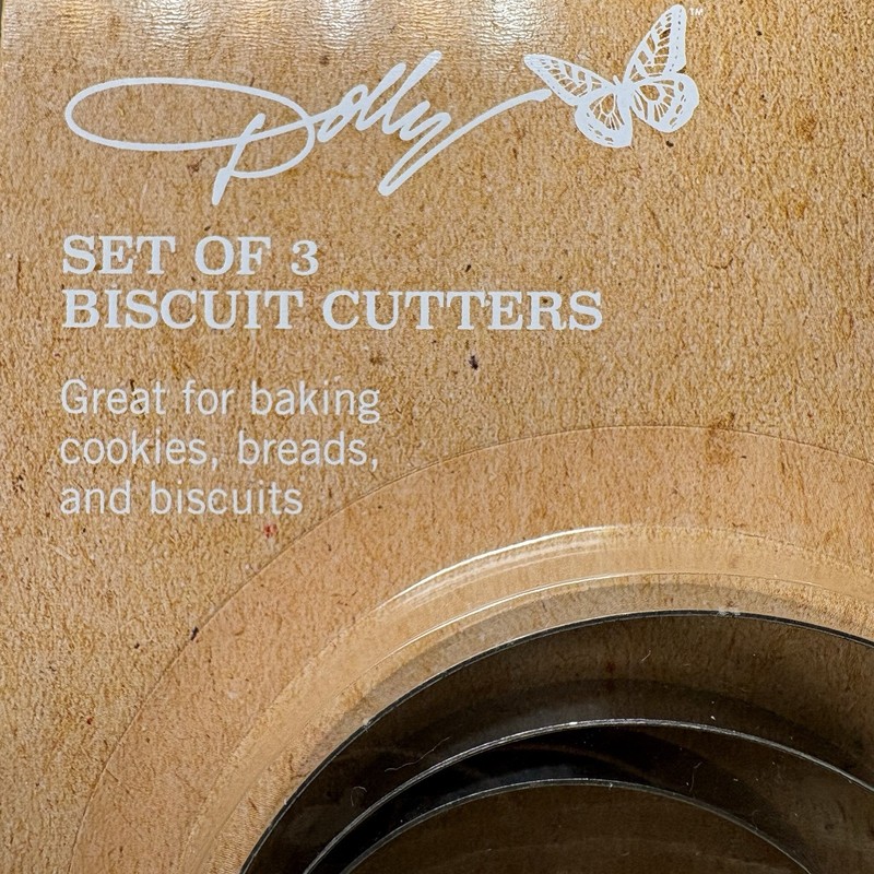 Dolly Parton Metal Round Biscuit Baking Cutters 3 Set Limited Edition NIP 2024 gallery