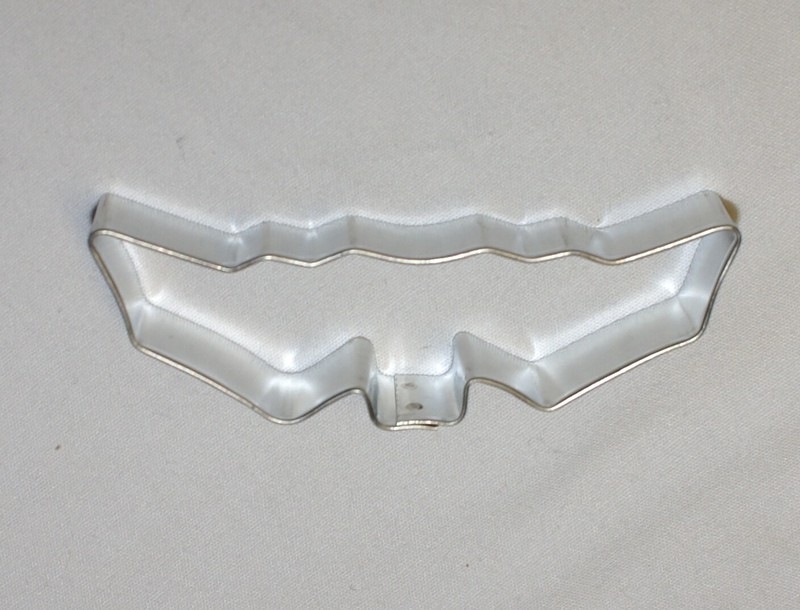Cookie Cutters Thanksgiving Fall Leaf Pumpkin Turkey Cat Squirrel Apple Hallowen gallery