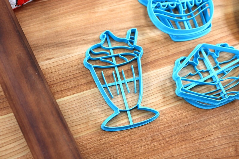 Ice Cream Cookie Cutters - Banana Split, Frozen Yogurt, Ice Cream Sandwhich, gallery