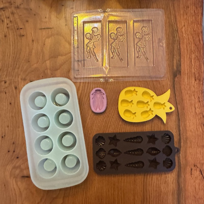 Lot of candy/baking molds - Silicone Baking Dome Molds - for Candy/chocolate gallery
