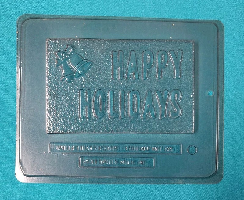 Lot of 10 Vintage Candy Flat Bar Plastic Tray Molds Apollo & ILA gallery