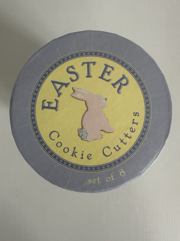 (8) WILLIAMS SONOMA Easter Spring Cookie Cutters Lamb Bunny Carrot Egg Duck NEW gallery