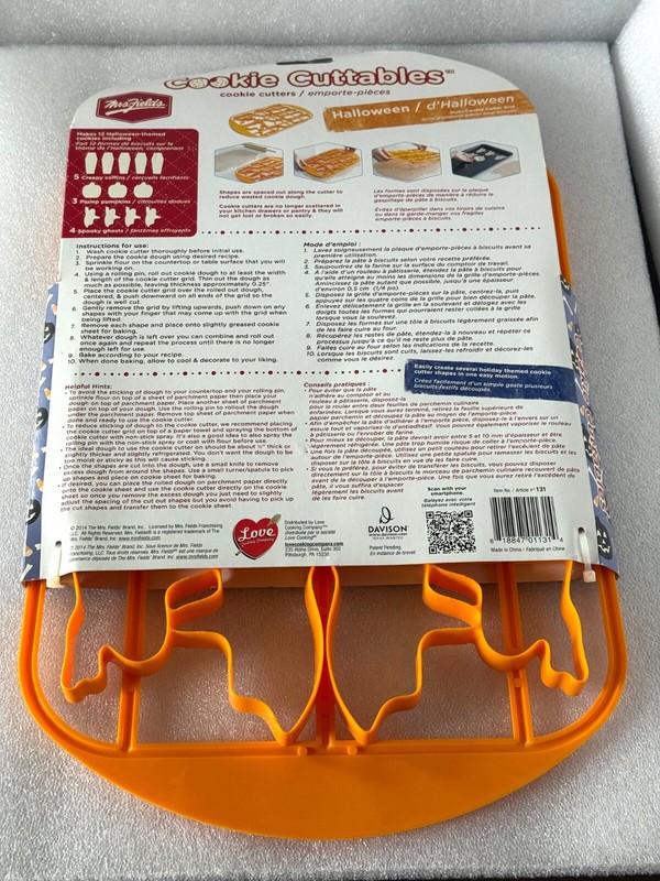 Mrs. Fields Cookie Cutters Cuttables Halloween Shapes Pumpkin Ghost Coffins RIP gallery