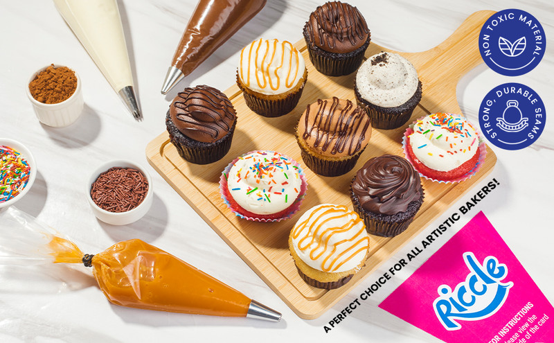 Piping Bags and Tips Set, 11.8 Inch 100 Anti Burst Piping Bags, 124 Pcs Cake gallery