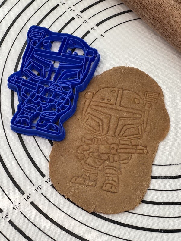 Heavy Infantry Mandalorian Cookie Cutter & Mold Produced by 3D Kitchen Art gallery