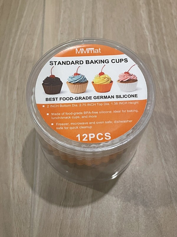 MMmat Silicone Baking Cups – 12 Pack Reusable Non-Stick Silicone Muffin Cups
