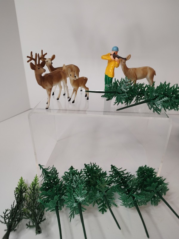 Vintage Hunter Deer Tree Cake Toppers Lot