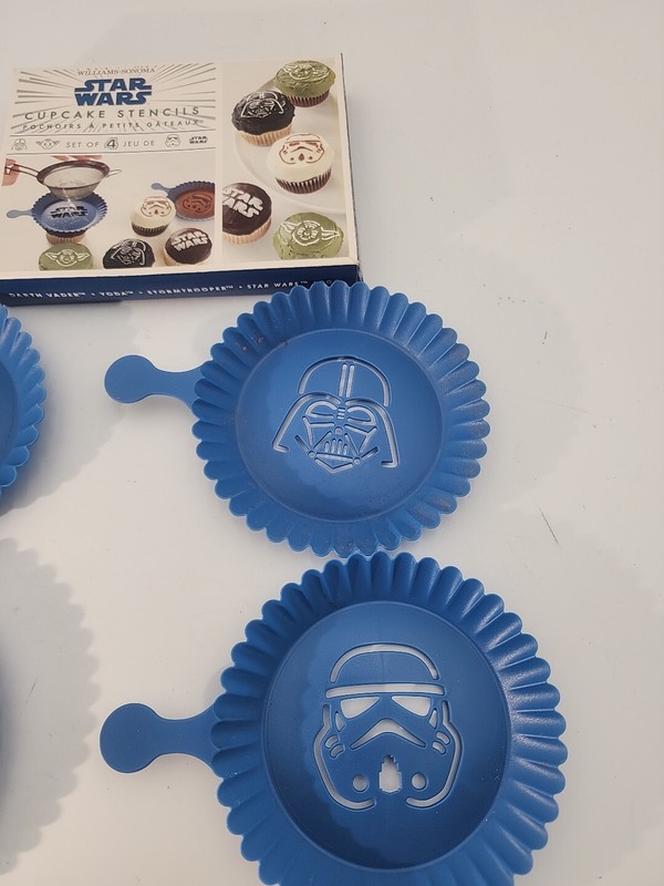 Williams and Sonoma Star Wars Cupcake Stencils Logo and 3 Characters Orig. Box gallery