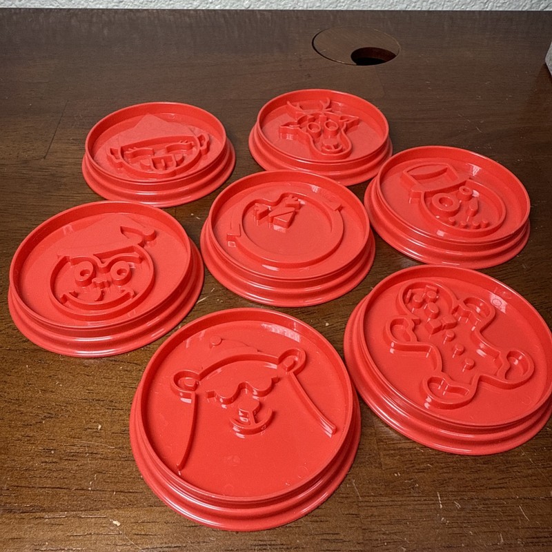 Pampered Chef Christmas Cookie Cutters Set of 7 Stackable Red Kid Safe gallery