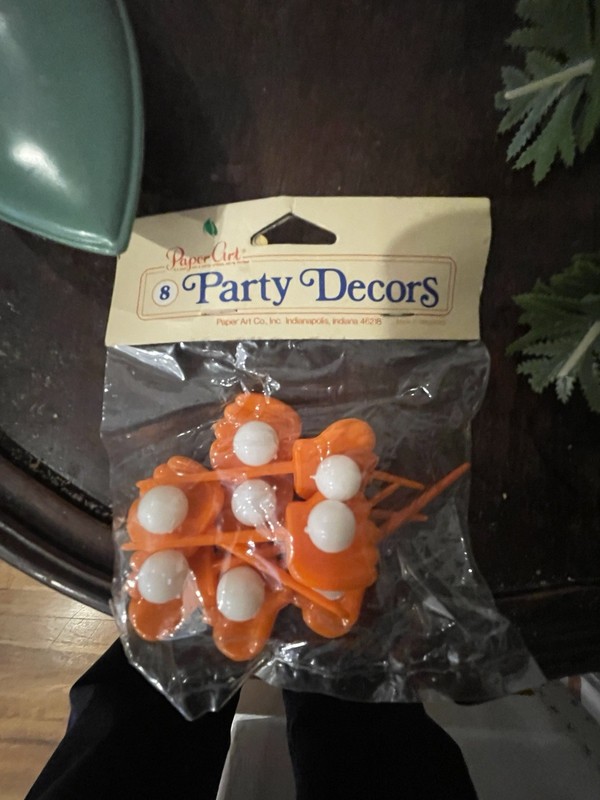 60s/70s WILTON CAKE TOPPERS-Party-Baseball-Football-Tennis-Fishing-Skiing gallery