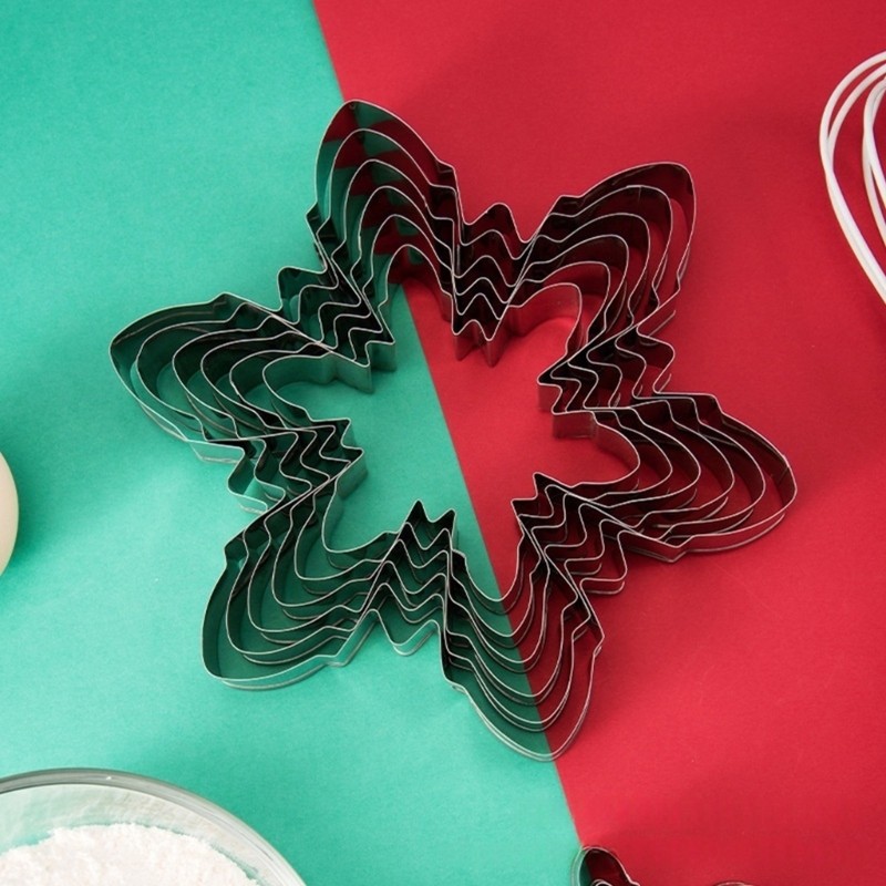 10 Piece Snowflake Cookie Molds Set Nonrust Steel Baking Tool for Festival gallery