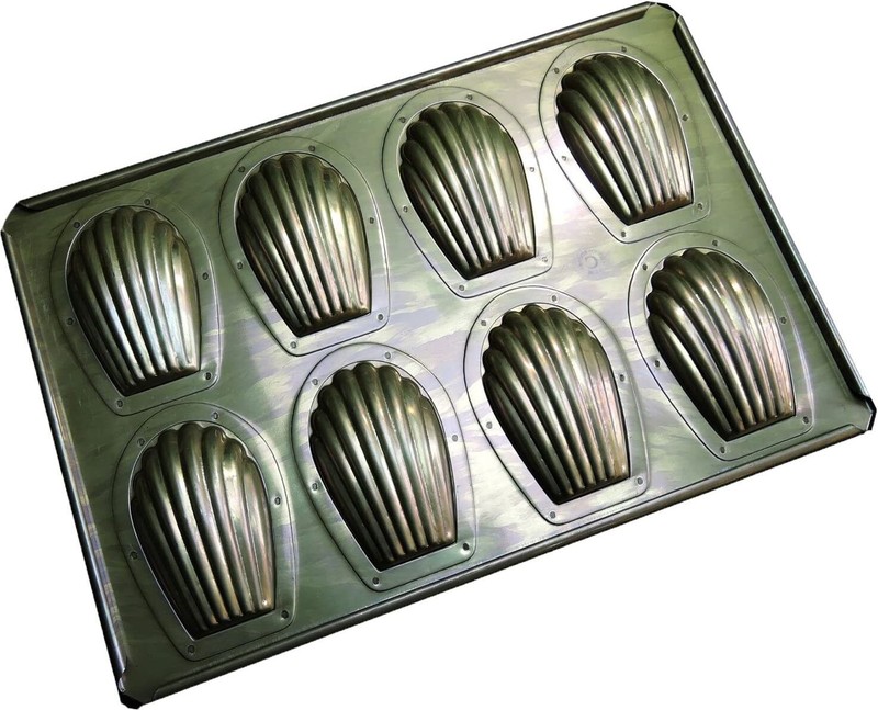Chiyoda metal Shellfish cake Madeleine mold 8P Baking sheet oven New Courier gallery