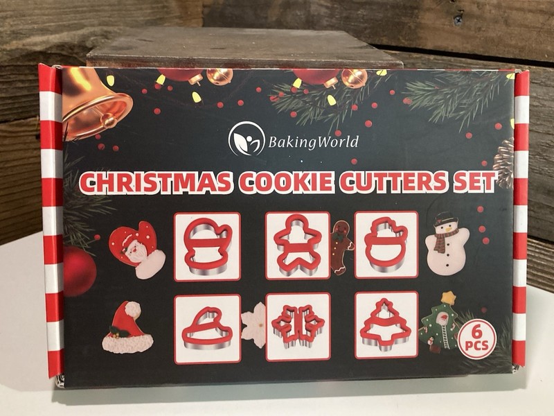Baking World Christmas Cookie Cutter Set Of 6 Gingerbread Man Santa Snowflake &&
