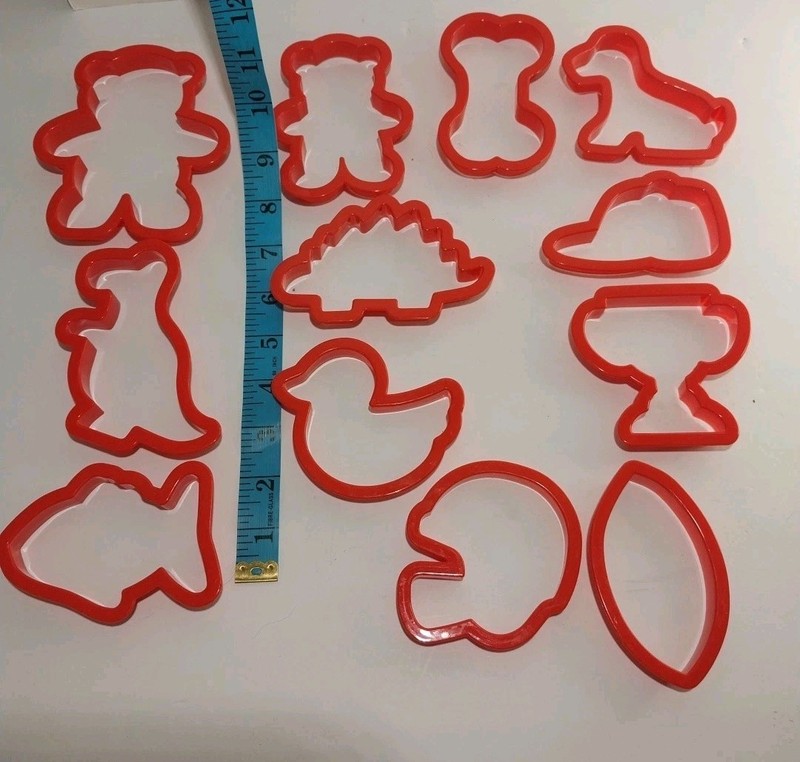 Wilton Cookie Cutters Animals Plastic Grip Craft Cookie Supplies Lot 12