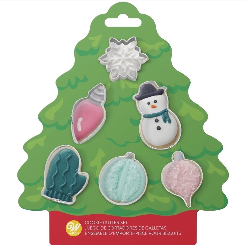 6 PIECES WILTON MINI CHRISTMAS COOKIE CUTTER SET.