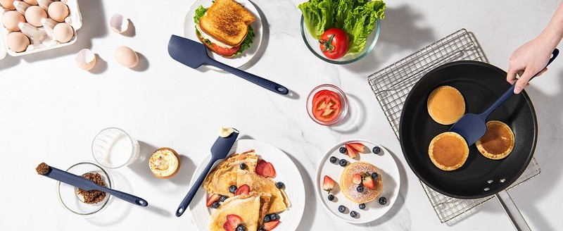 600ºF Heat Resistant Silicone Spatulas: Flexible gallery
