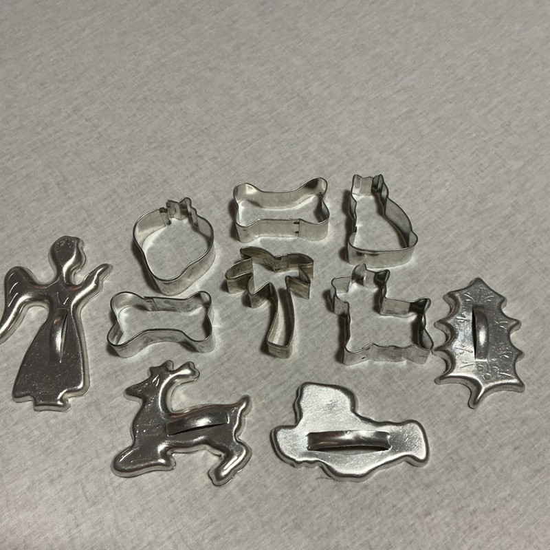 9pc Mini Silver Metal Cookie Cutter Set Assorted Shapes Christmas Angel Reindeer gallery