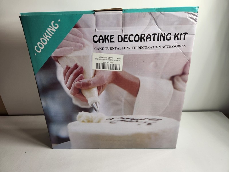 Cake Decorating Kit Supplies Turntable Icing Tips Pastry Bags Plastic Spatulas