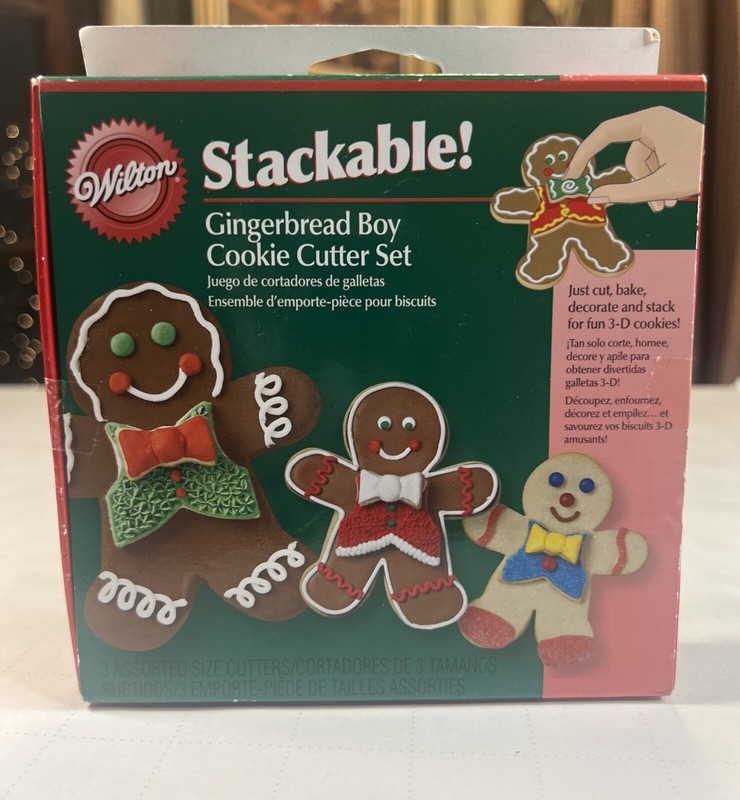 2008 Wilton Stackable! Gingerbread Boy Cookie Cutter Set of 3 New in Box NOS