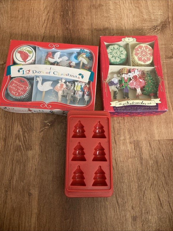 Meri Meri 12 Days Of Christmas & The Nutcracker Cupcake Kit And Toppers Molds