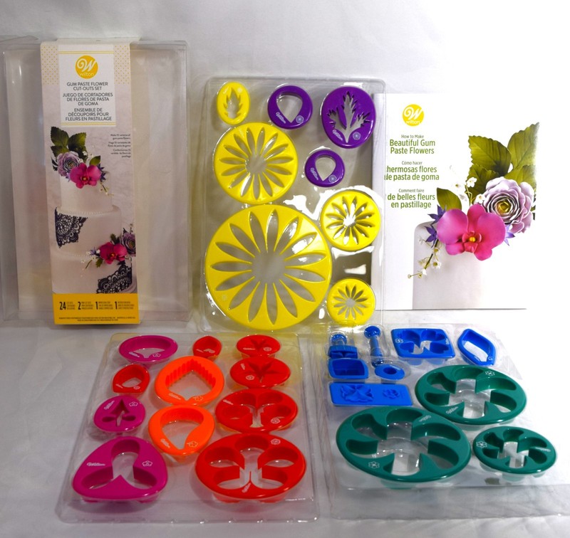 Wilton Gum Paste Flower Cut-Outs Set — 28-Piece Flower Cutter Kit gallery