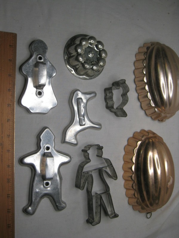 8 vintage cooking molds mold lot cutter cutting shape baker 1 Western Germany gallery