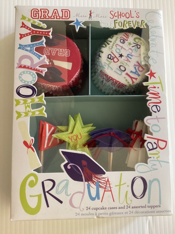 MERI MERI Graduation Cupcakes CASES & TOPPERS (24 Ea.) DIPLOMA Mortarboard +SEAL