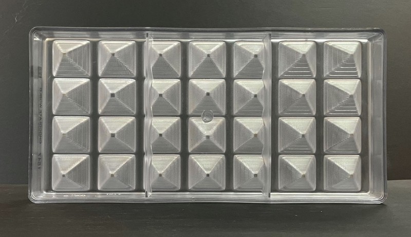 pyramid polycarbonate chocolate mold - chocolate world model 1547 - qty 19 gallery
