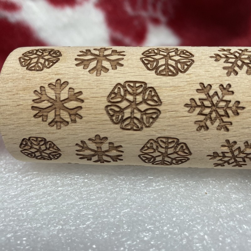 La Sera Mini Rolling Pin Nordic Christmas Snowflakes Embossed - Wooden - NWT gallery