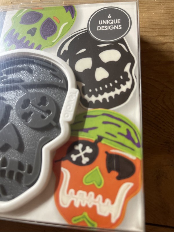 NIP Tovolo Skull Cookie Cutter Set of 6 Stamps with Cutter Halloween Ready gallery