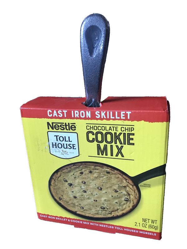 Nestle Toll House Individual Size Chocolate Chip Pizza Cookie Kit Cast Iron Pan