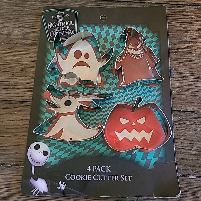 Disney Nightmare Before Christmas Halloween Cookie Cutter Set, Zero, Pumpkin –