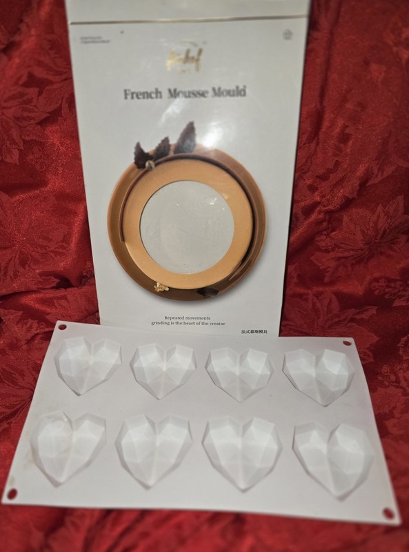 Aichef Silicone Faceted Heart Mousse Mould Mold.
